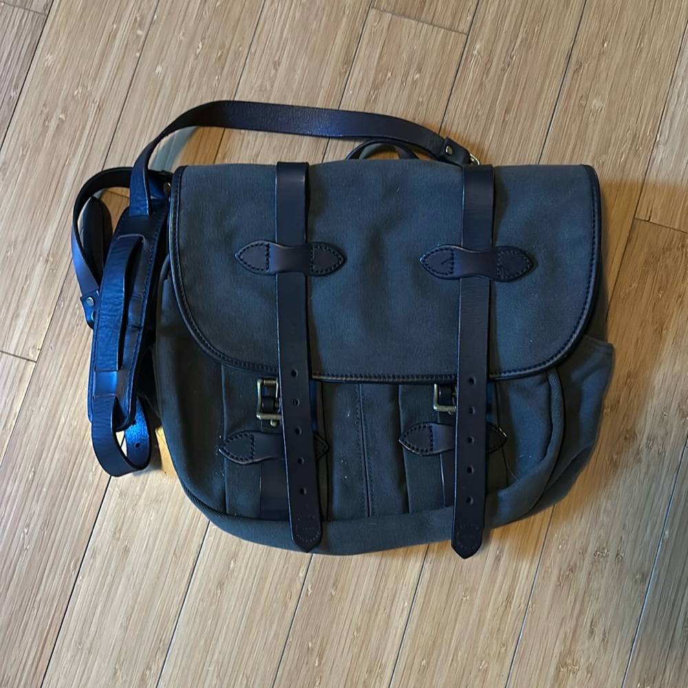 FILSON RUGGED TWILL FIELD BAG MEDIUM OTTER GREEN